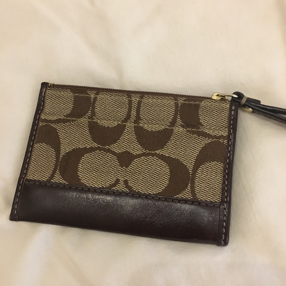 Coach Brown Patterned Wallet - Picture 2 of 3